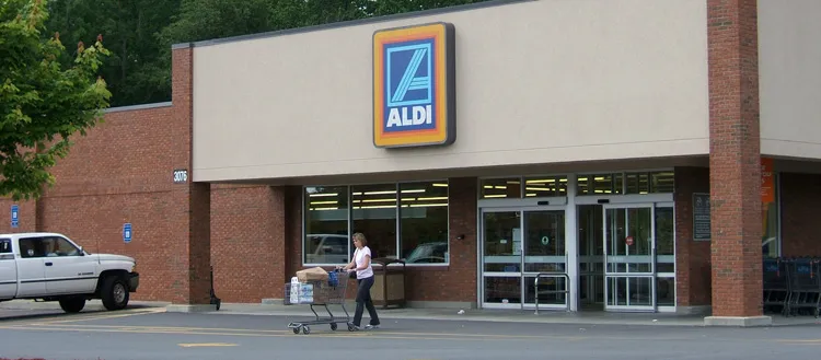 Aldi store exterior