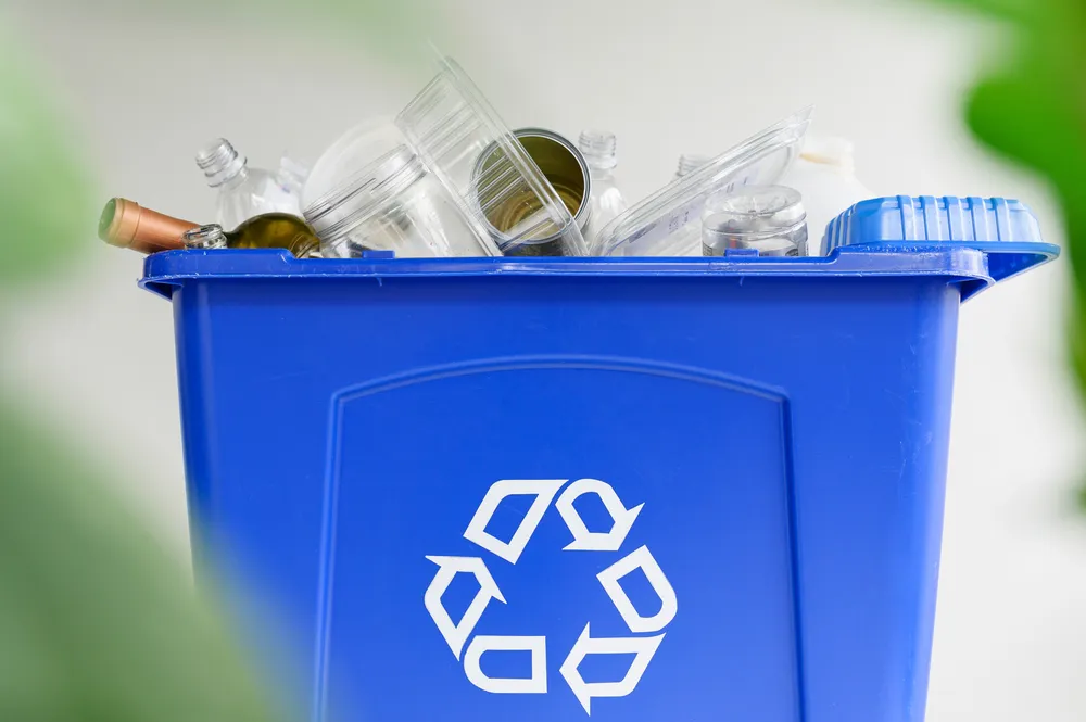 Closed Loop Partners’ report shows scalable recycling method for small plastics