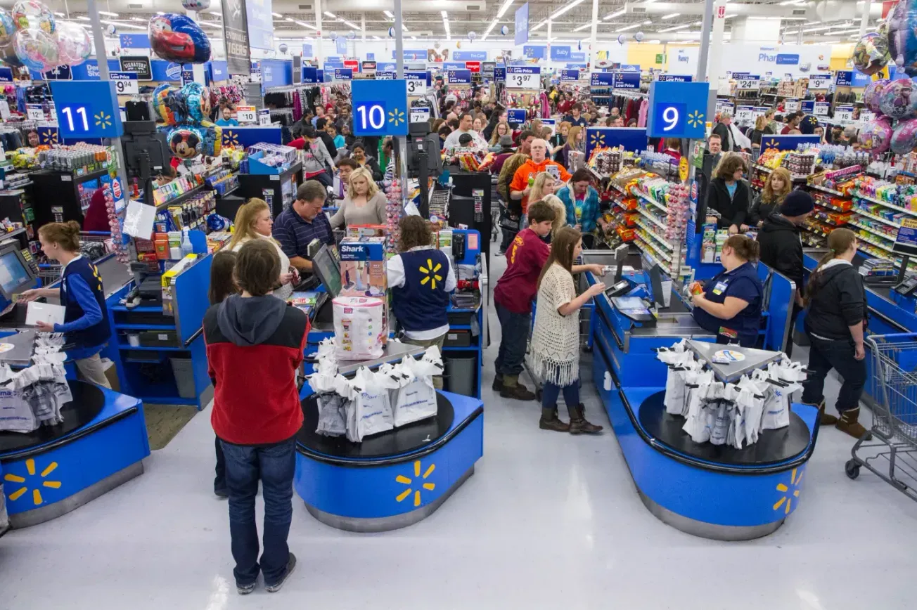 Walmart eyes record sales despite tariff concerns