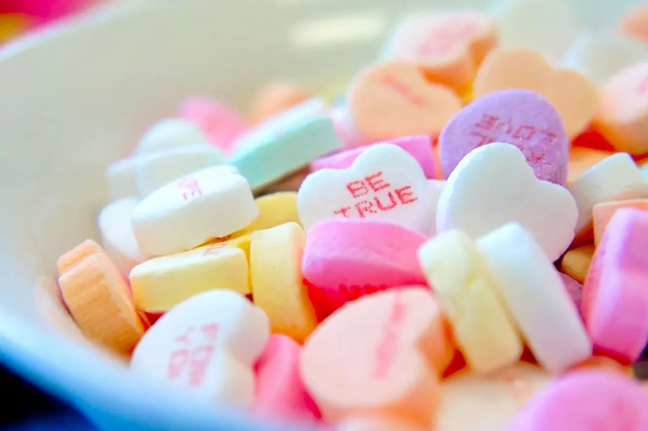 NRF Survey: Valentine’s Day spending to reach a record $27.5 billion